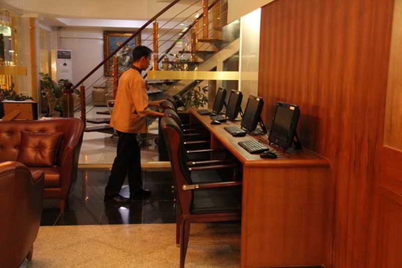 The Privi Suites Pattaya Zewnętrze zdjęcie