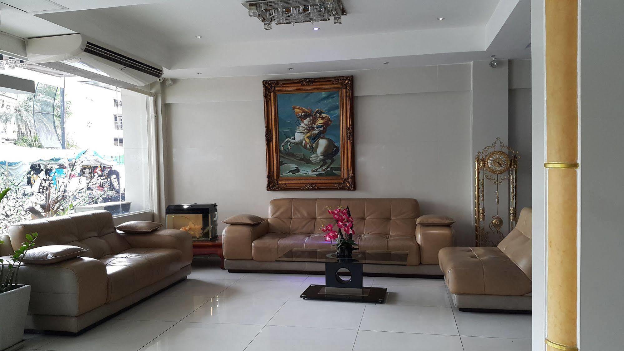 The Privi Suites Pattaya Zewnętrze zdjęcie