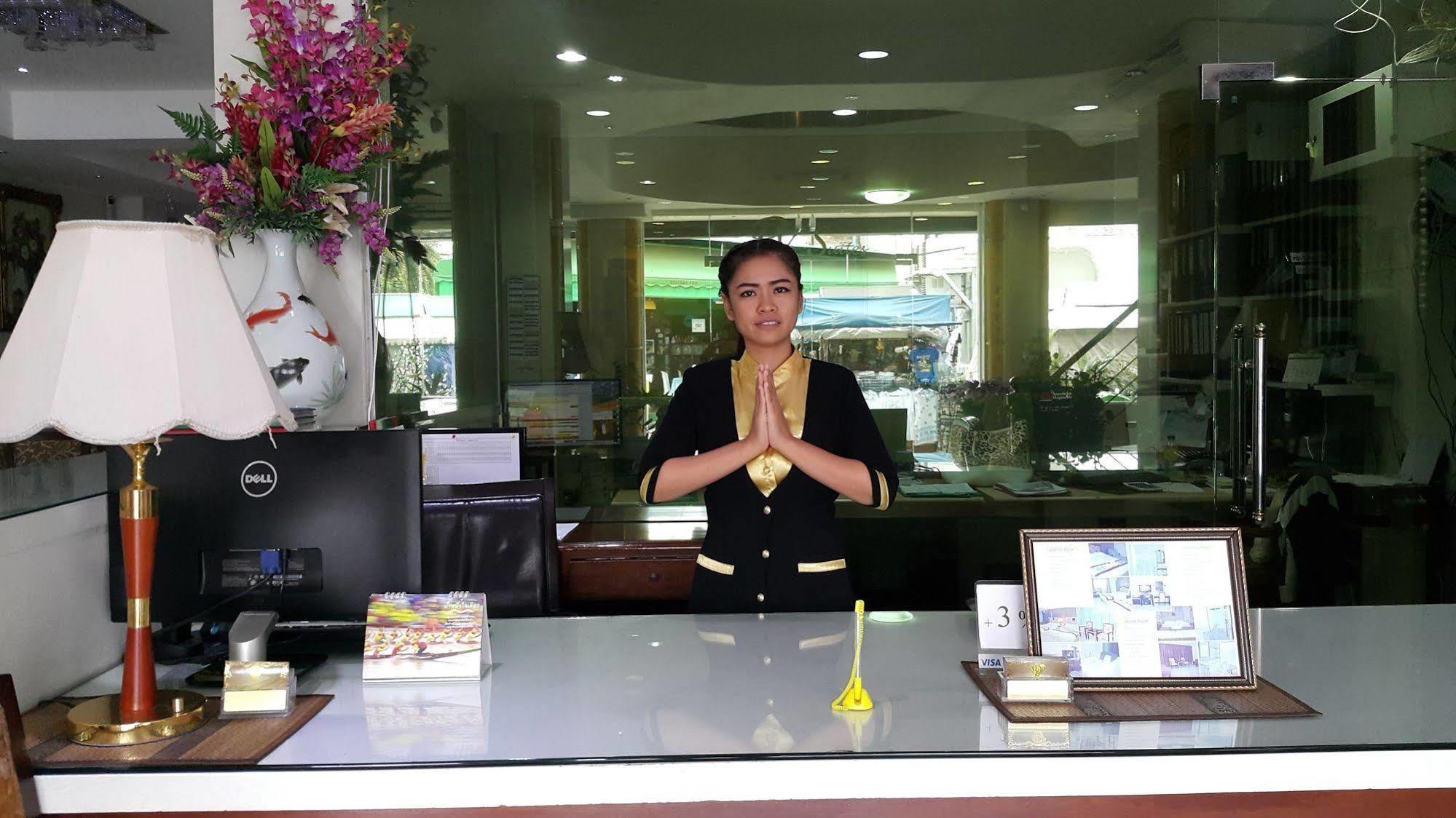 The Privi Suites Pattaya Zewnętrze zdjęcie